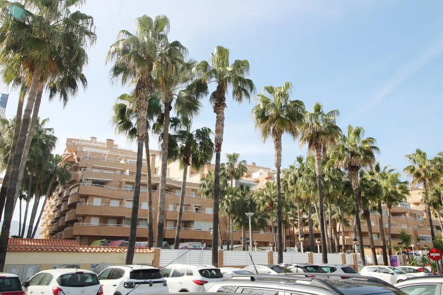 Vista exterior de Apartamento en venta en Oropesa del Mar / Orpesa con Aire acondicionado, Jardín privado y Terraza