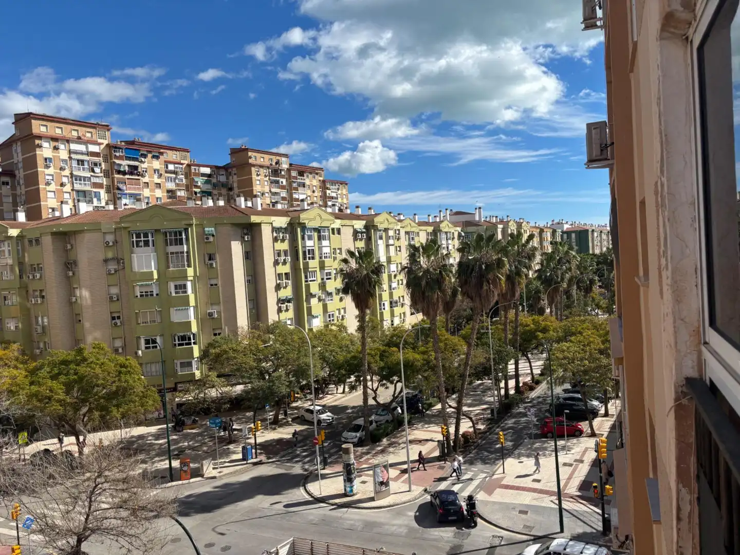 Apartament en venda a Parque Ayala - Jardín de la Abadía - Huelín