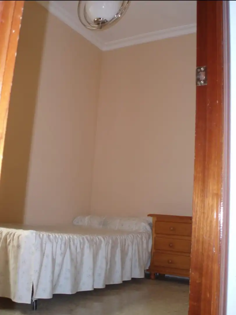 Flat with terrace for sale in Calle Mercedes de Velilla, imagen 12