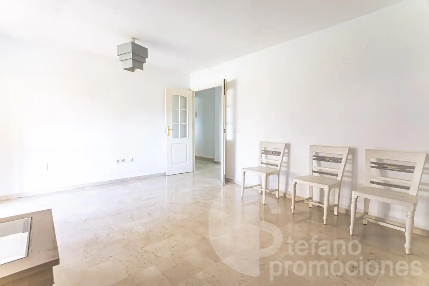 Vista exterior de Piso en venta en Málaga con Aire acondicionado, Terraza y Piscina comunitaria