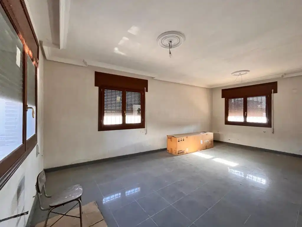 Sala d'estar de Casa o xalet en venda en Fuensalida amb Traster i Balcó
