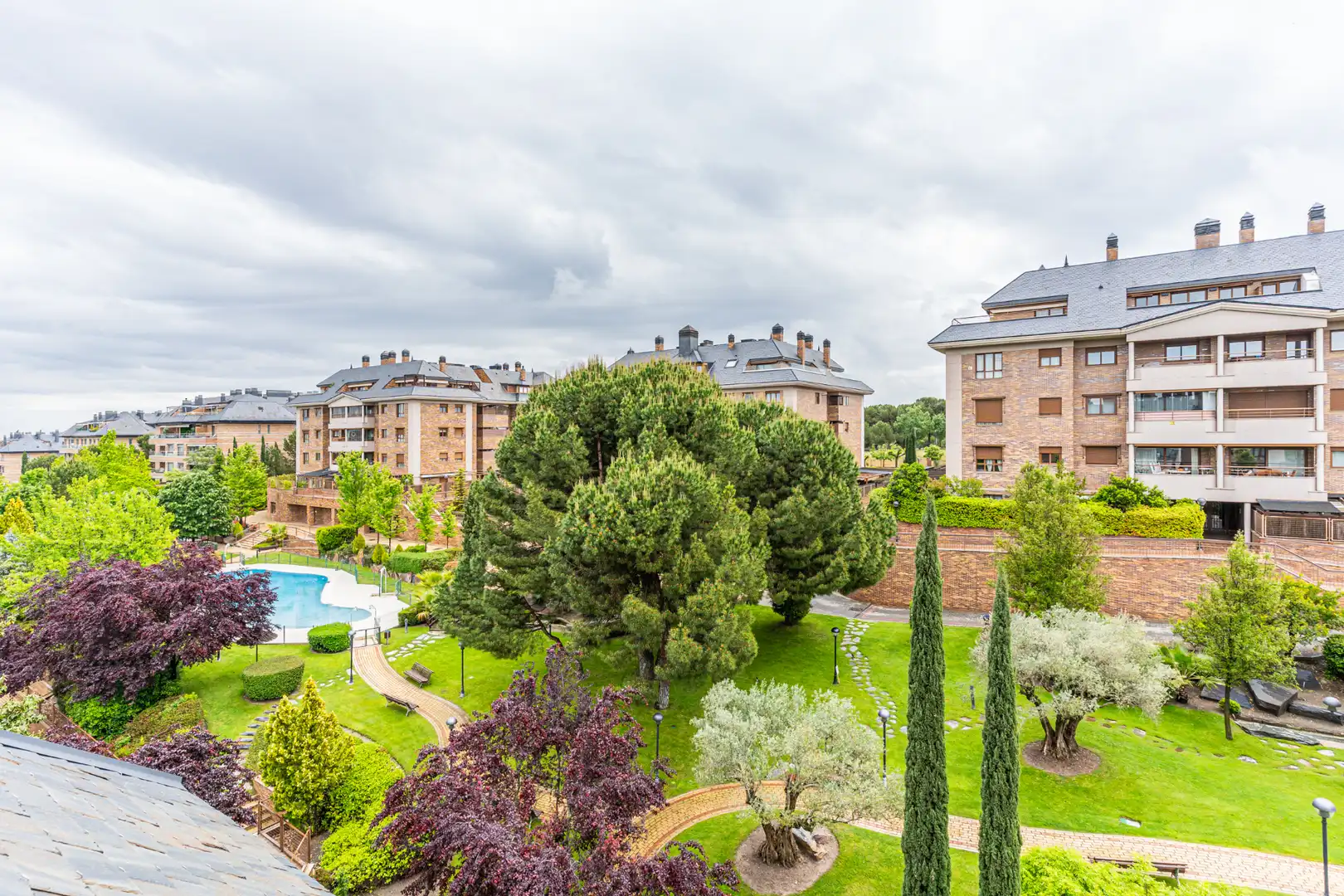 Jardín de Ático en venta en Majadahonda con Aire acondicionado, Calefacción y Jardín privado