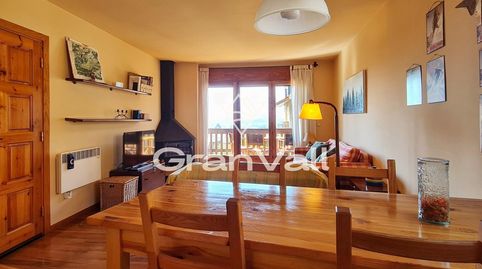 Foto 4 de Apartament en venda a Alp poble, Alp
