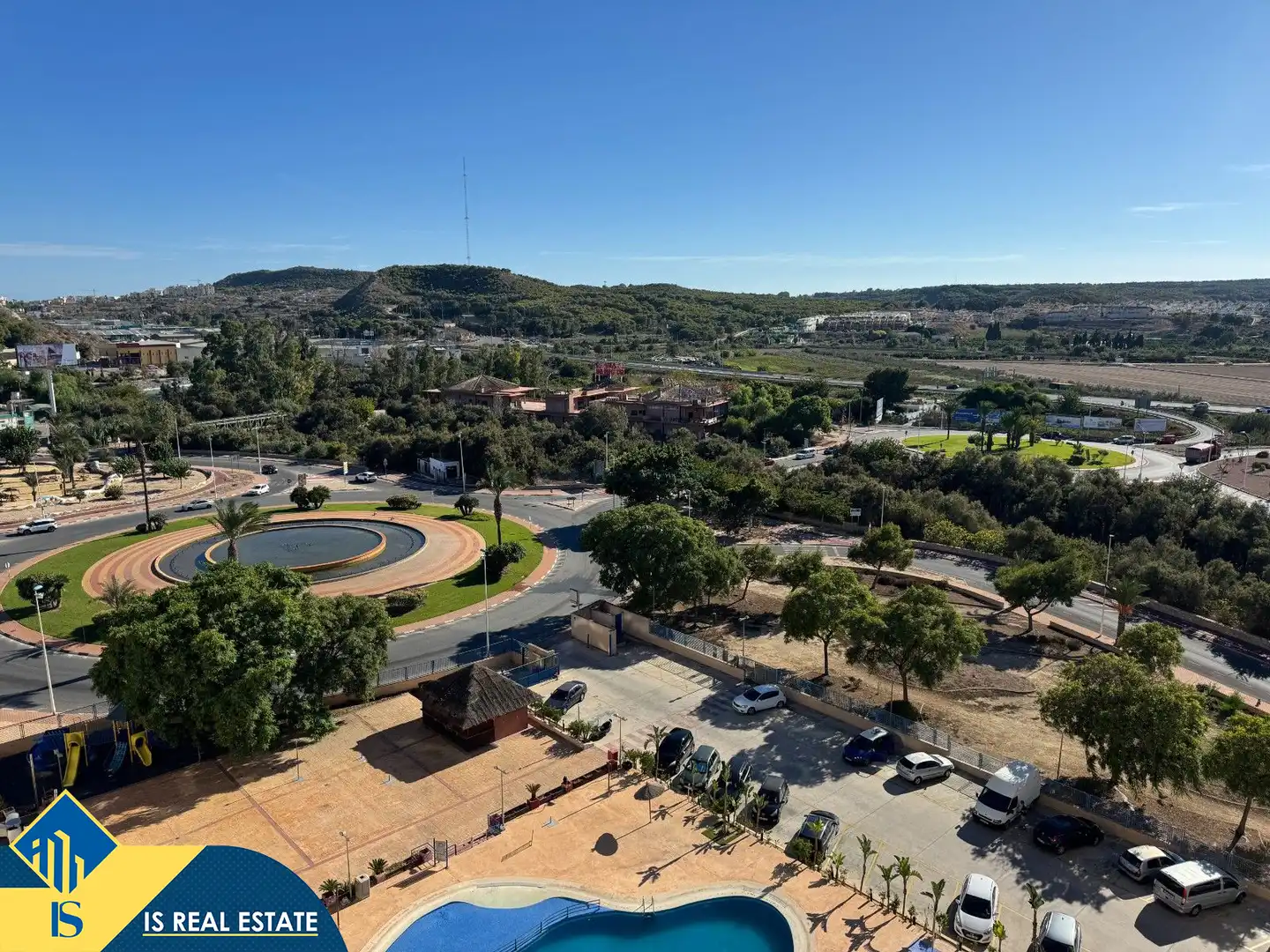 Apartamento con piscina en venta en Puerto Deportivo, imagen 10