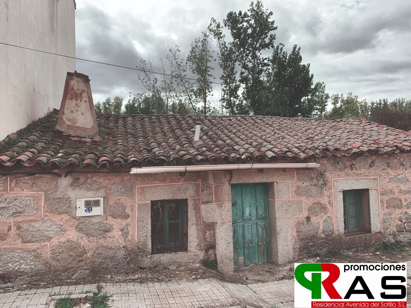 Exterior view of Single-family semi-detached for sale in Solosancho  with Private garden