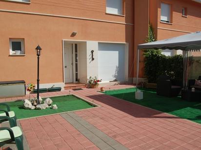 Garten von Einfamilien-Reihenhaus zum verkauf in Mojados mit Terrasse und Balkon