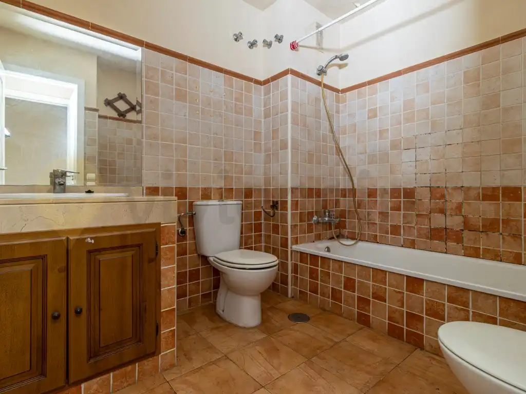 Bathroom of Houses for sale in Puerto Real  with Terrace and Swimming Pool