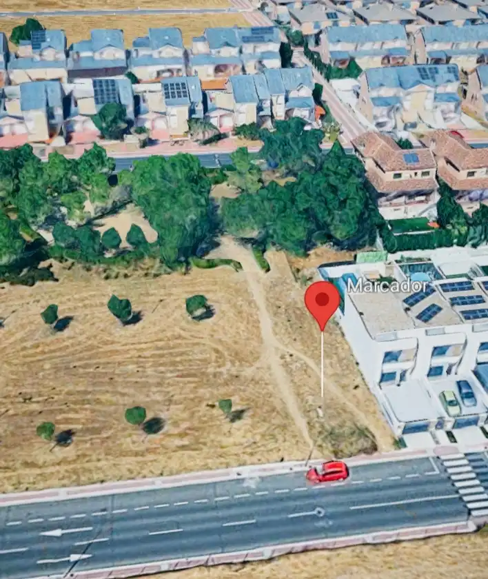 Residential land for sale in Calle Mario Vargas Llosa, imagen 2