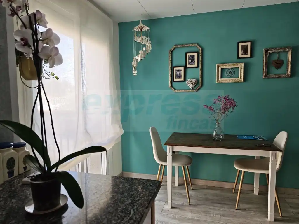Comedor de Dúplex en venta en Palafolls con Aire acondicionado, Terraza y Horno