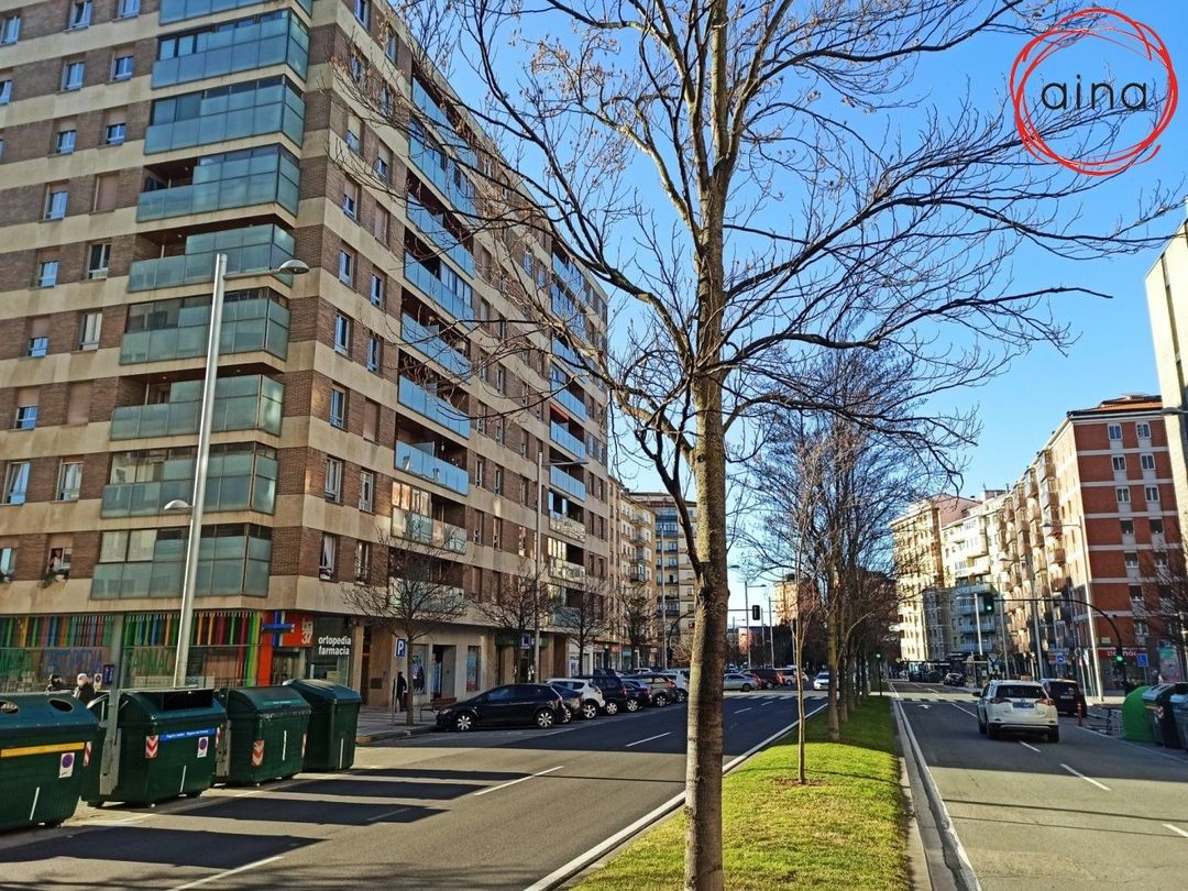 Exterior view of Garage to rent in  Pamplona / Iruña