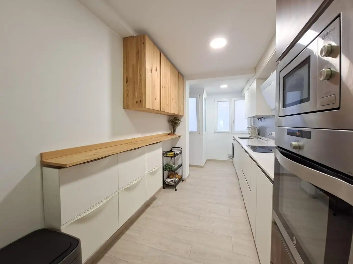 Cocina de Piso en venta en Vilagarcía de Arousa con Terraza, Amueblado y Balcón