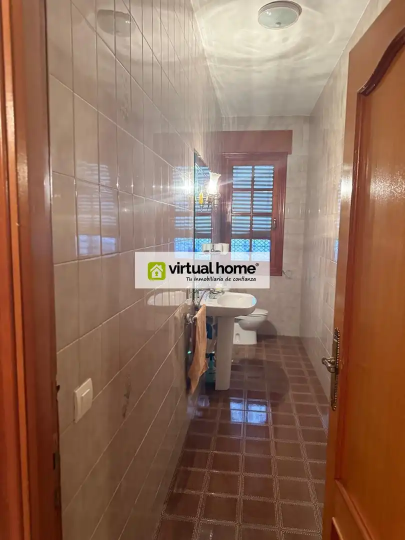 Bany de Casa o xalet en venda en La Puebla de Almoradiel amb Aire condicionat