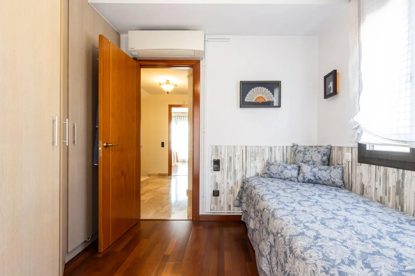 Dormitori de Casa o xalet en venda en Sant Quirze del Vallès amb Aire condicionat, Calefacció i Jardí privat