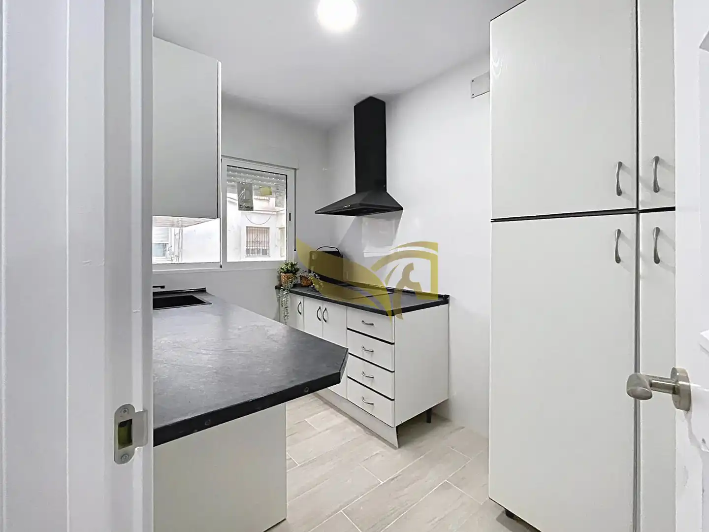 Küche von Wohnung zum Verkauf in Sevilla mit Heizung und Möbliert
