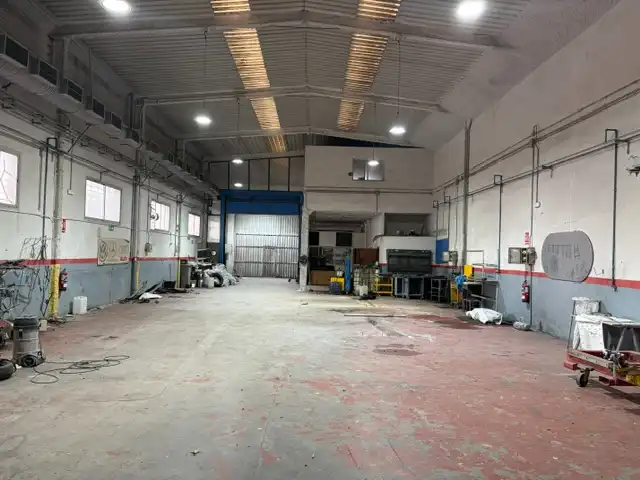 Nau industrial en venda en Leganés