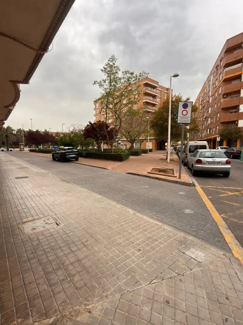 Einzelparkplatz zum Verkauf in Plaza Manuel Azaña, imagen 2