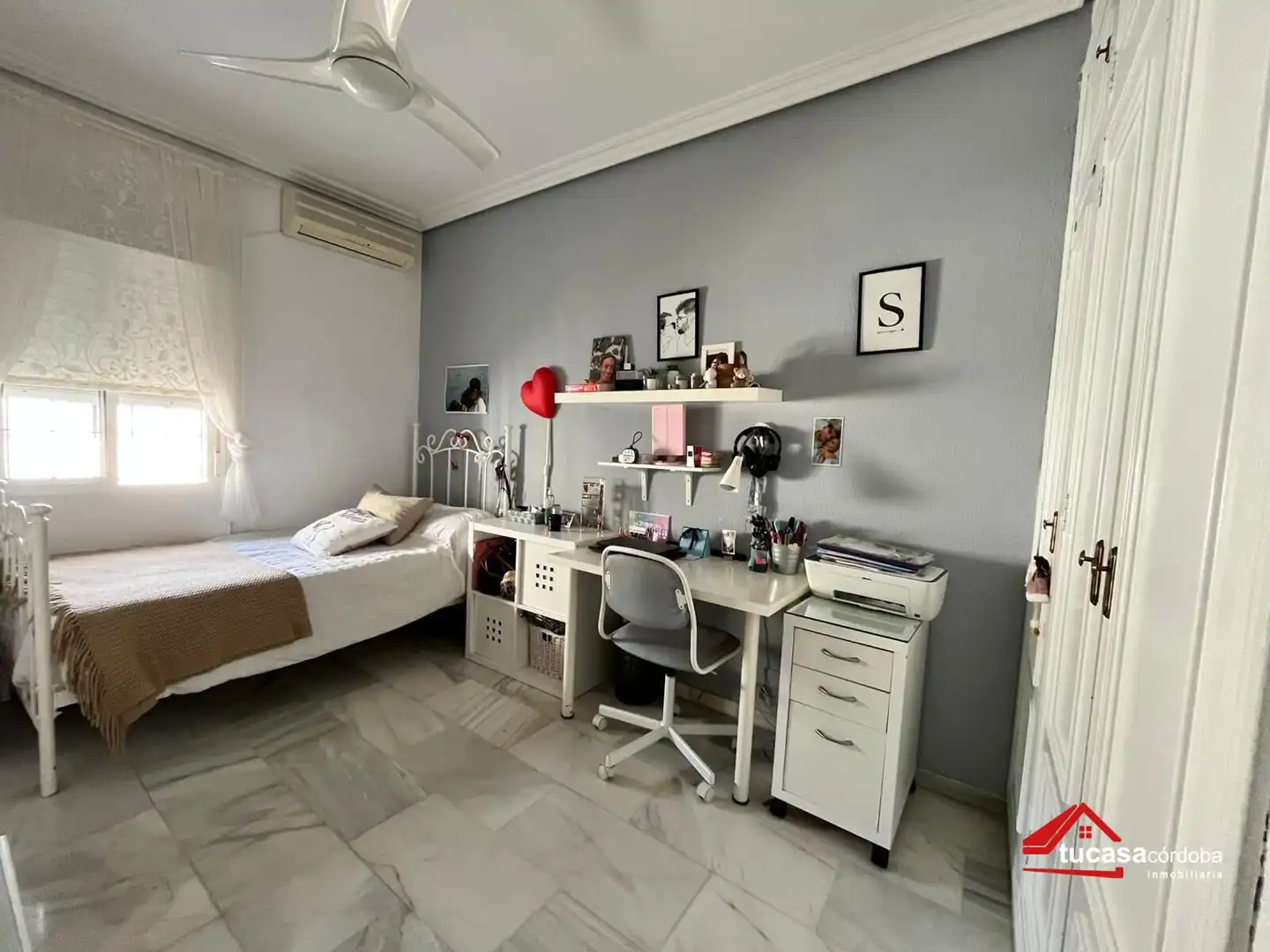 Bedroom of Flat for sale in Córdoba  with Air Conditioner and Terrace