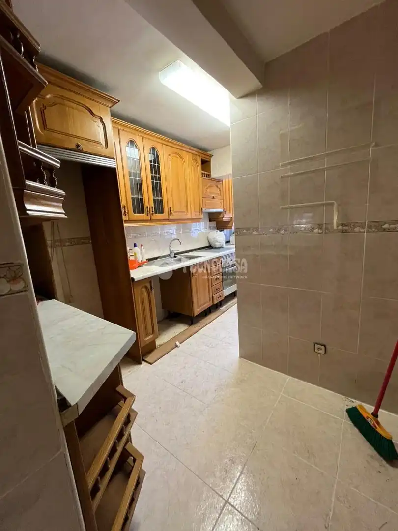 Cocina de Piso en venta en Madrid con Calefacción y Terraza