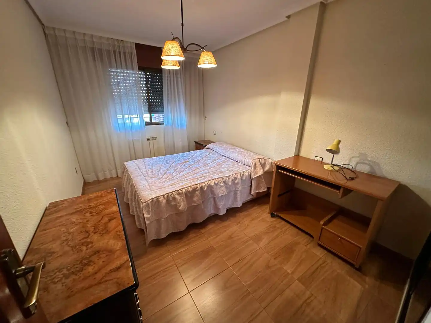 Habitación de Piso en venta en Talavera de la Reina con Calefacción, Terraza y Amueblado