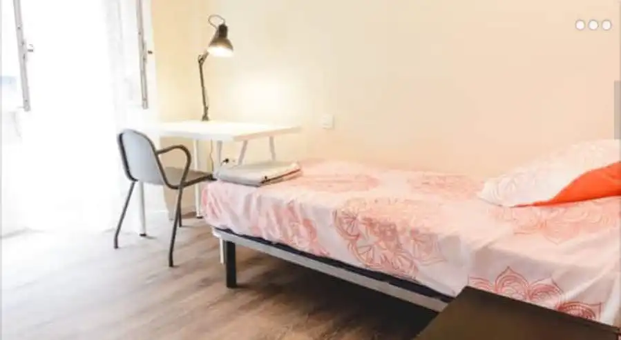 Habitación de Piso de alquiler en Murcia con Amueblado, Horno y Lavadora