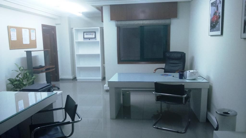 Office for sale in Vigo   with Air Conditioner