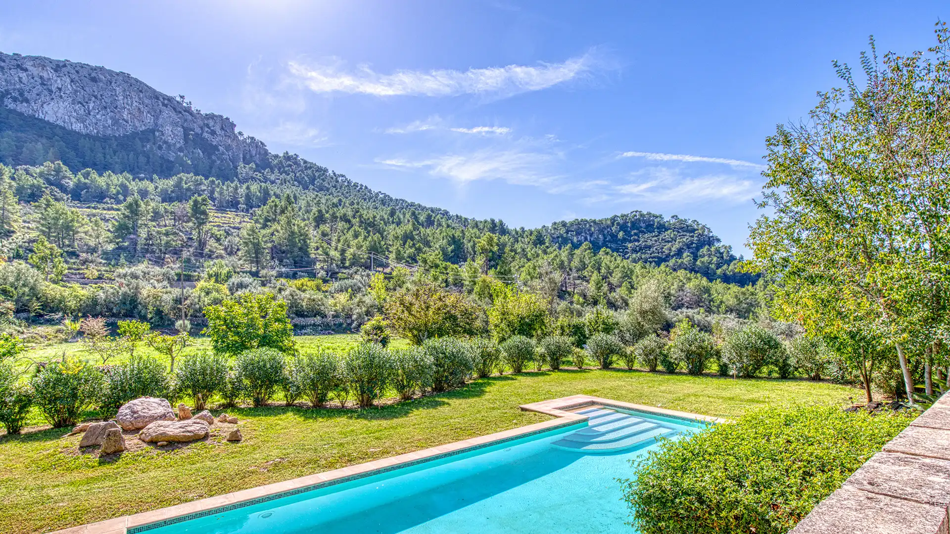 Jardí de Finca rústica en venda en Esporles amb Calefacció, Terrassa i Traster