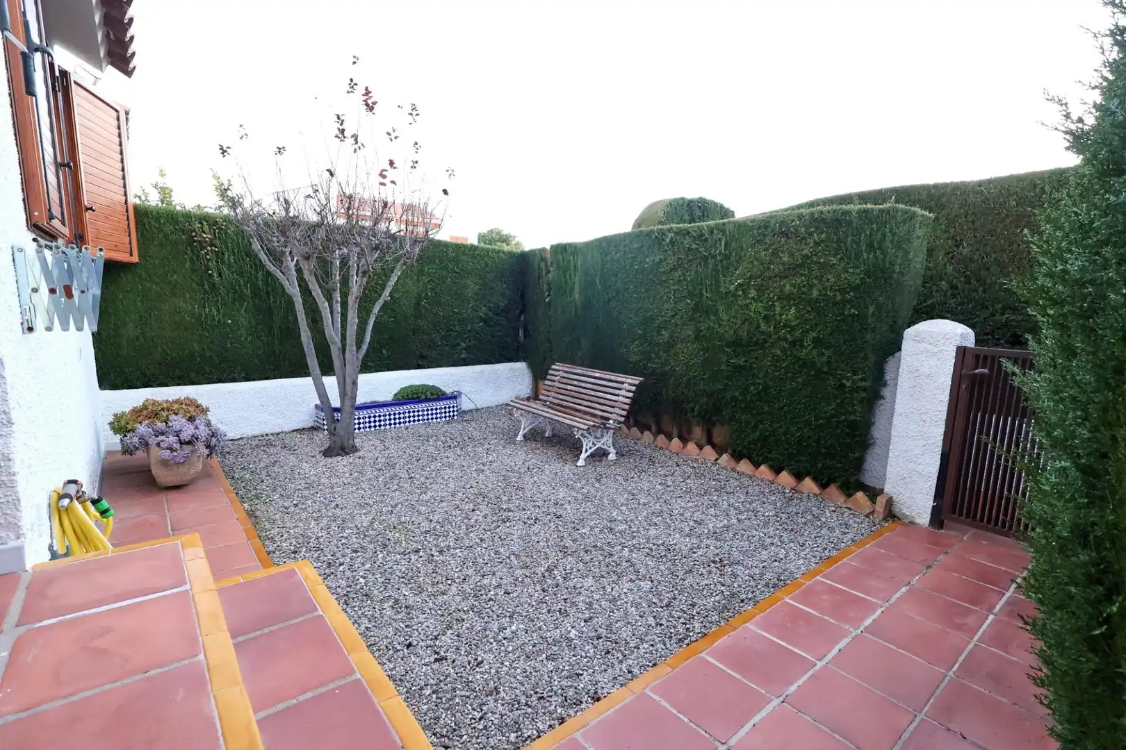Jardí de Casa o xalet en venda en Cunit amb Jardí privat, Terrassa i Piscina comunitària