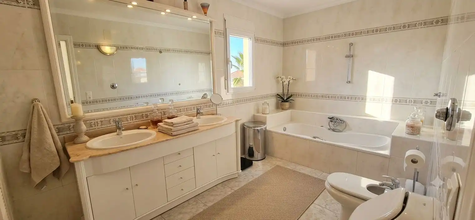 Detached house with pool for sale in Orba, imagen 9