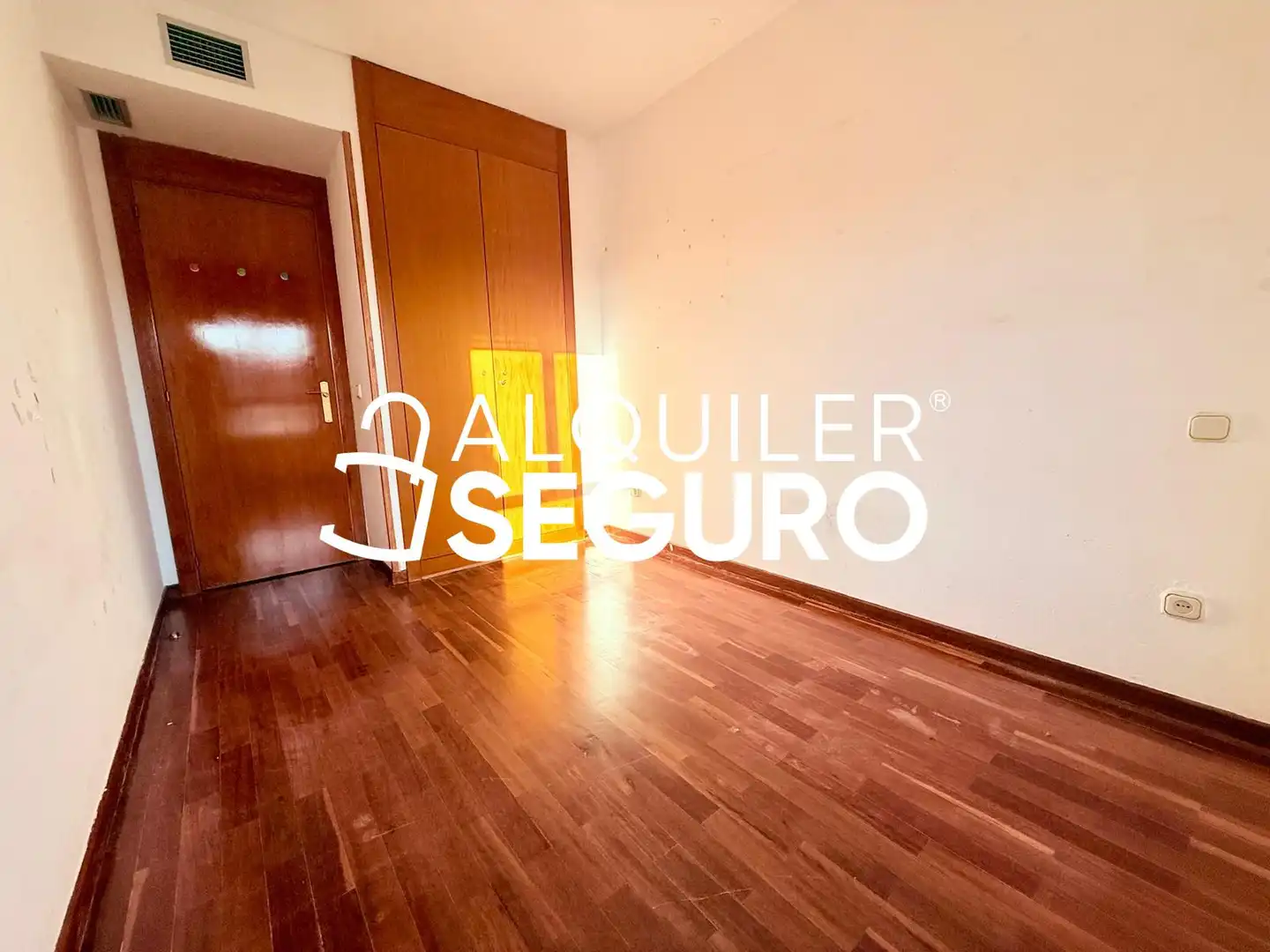 Flat for rent in de Pablo Iglesias, Bellas Vistas