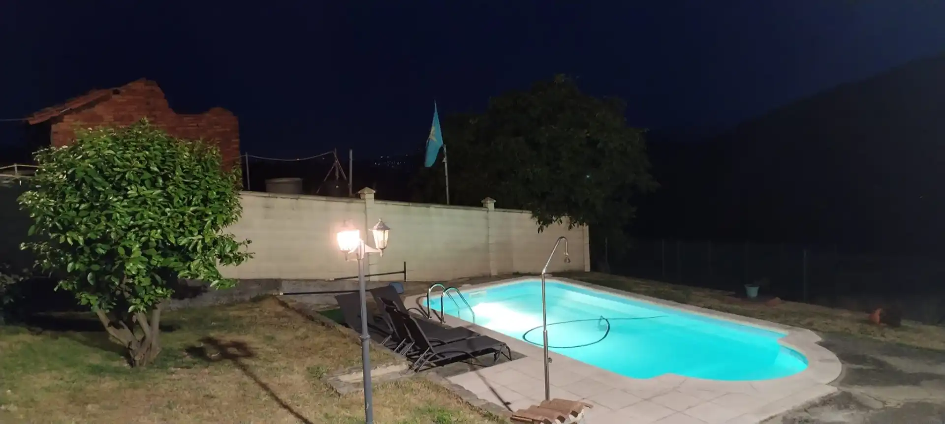 Piscina de Casa o xalet en venda en Pravia amb Calefacció, Jardí privat i Terrassa