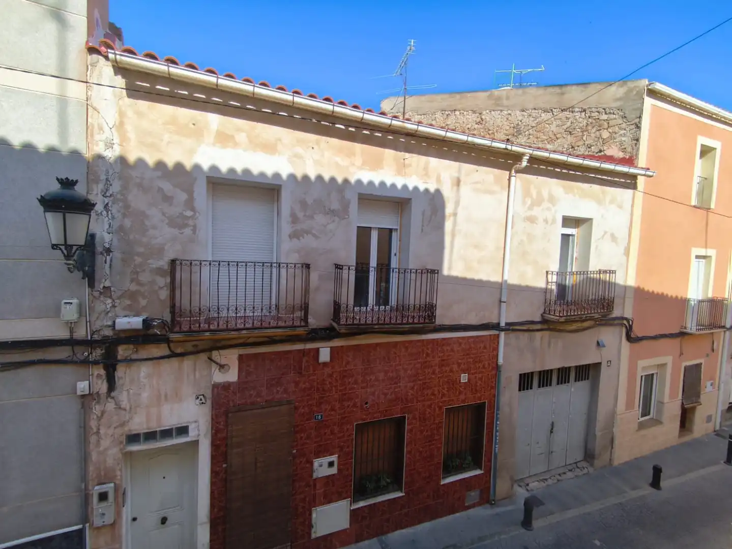Vista exterior de Piso en venta en Novelda con Terraza, Trastero y Balcón