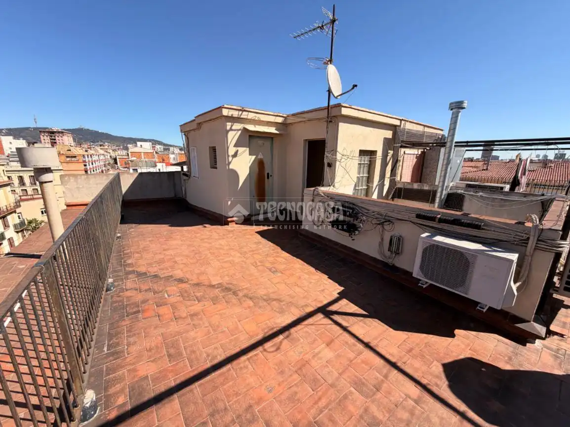 Terrassa de Pis en venda en Barcelona amb Aire condicionat i Calefacció