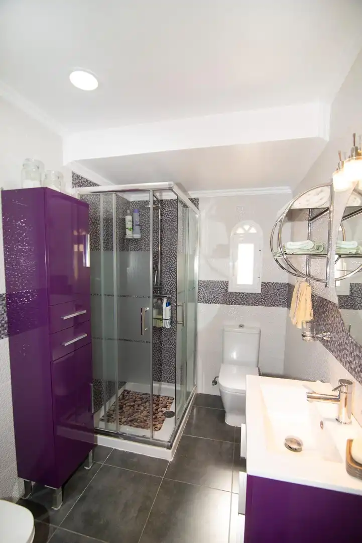 Bathroom of Houses for sale in Chiclana de la Frontera  with Air Conditioner, Private garden and Storage room