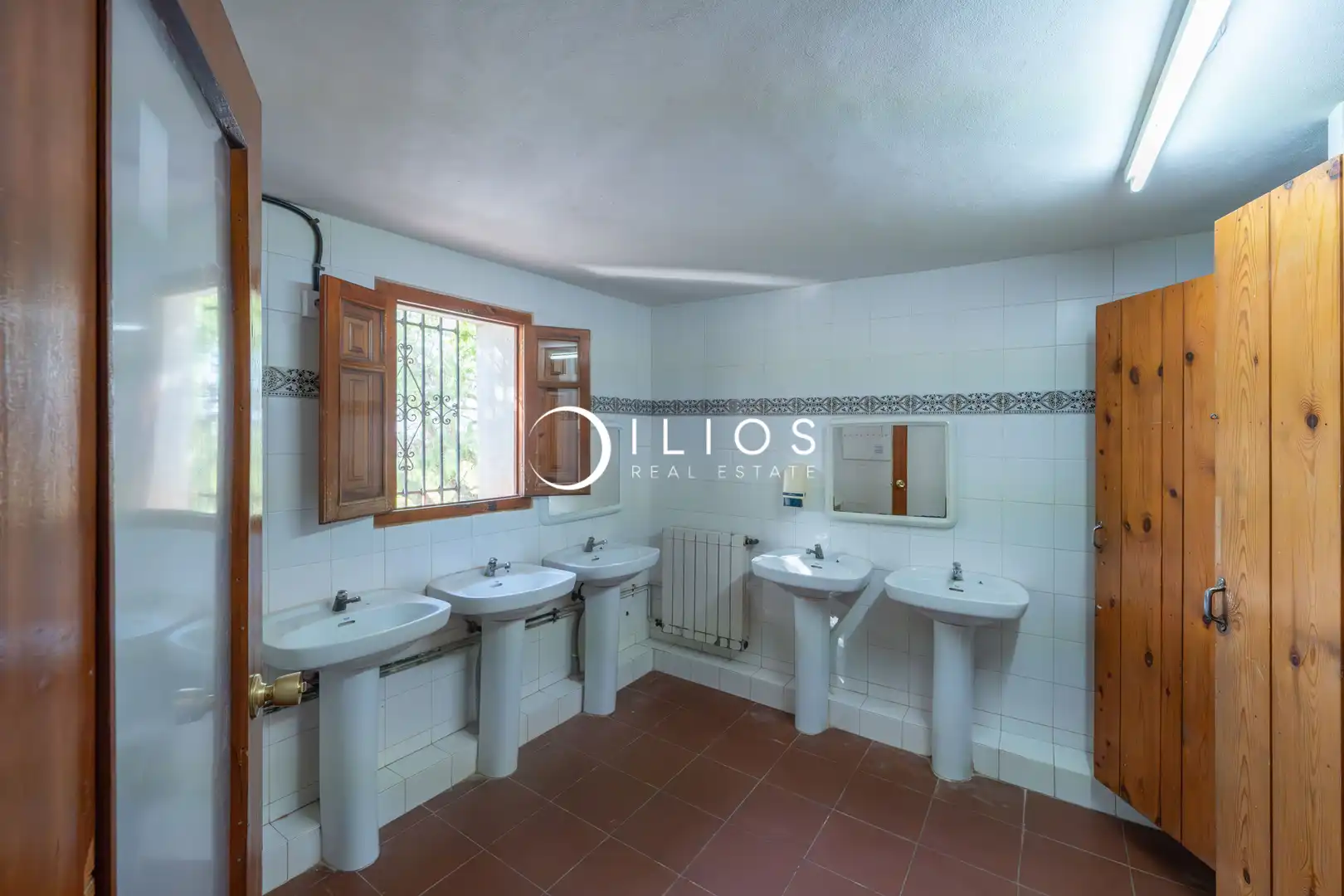 Bathroom of Country homes for sale in Olocau  with Private garden, Terrace and Storage room