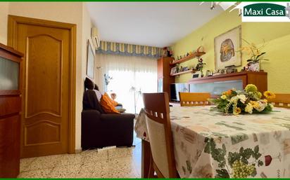 Sala d'estar de Pis en venda en  Barcelona Capital amb Aire condicionat, Calefacció i Balcó