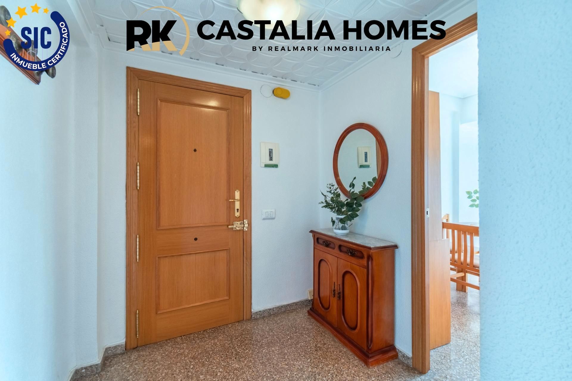 Piso en venta en Castellón de la Plana / Castelló de la Plana con Trastero, Horno y Balcón