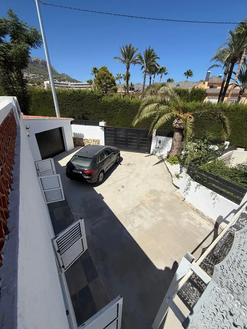 Detached house with pool for sale in Gargasindi - Garduix - Colina del Sol, imagen 6