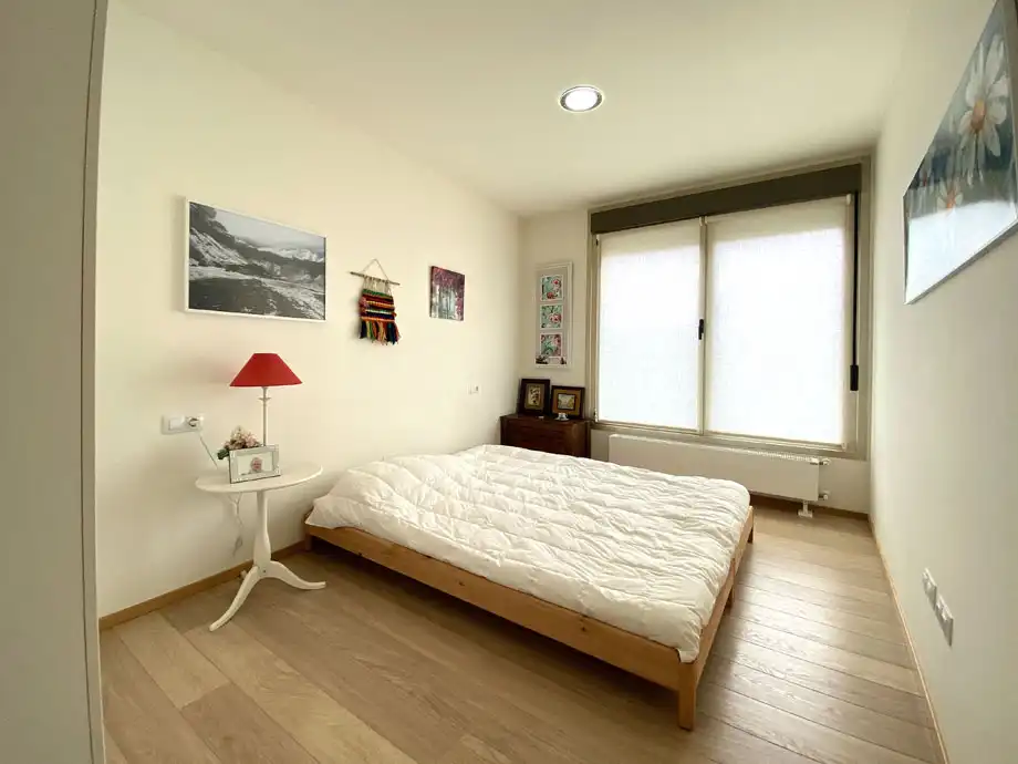 Dormitori de Casa o xalet en venda en Vitoria - Gasteiz amb Calefacció, Jardí privat i Traster