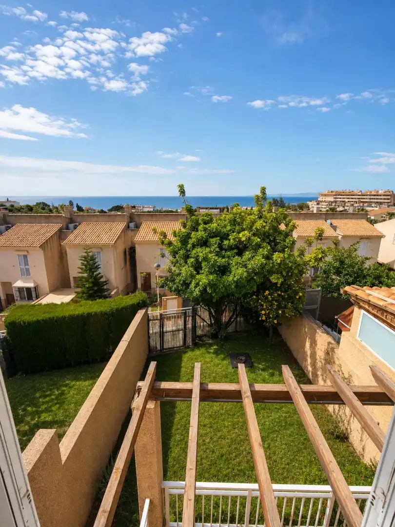 Villa mit Pool zum Verkauf in Calle Estados Unidos, imagen 5