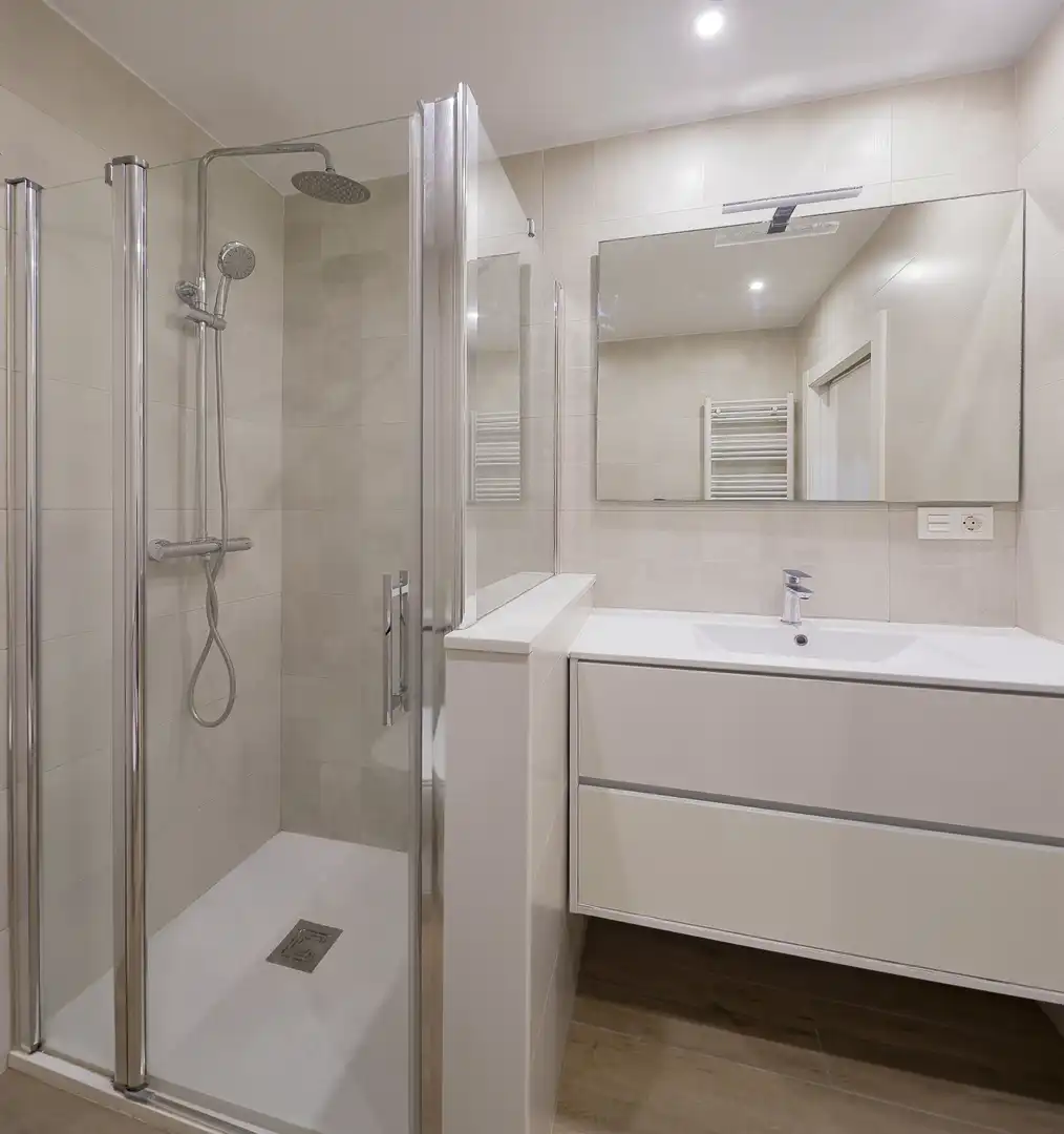 Bathroom of Flat for sale in Gijón   with Heating
