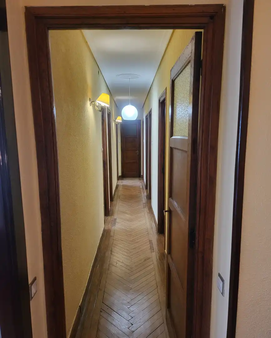 Piso en venta en Santander con Calefacción y Parquet