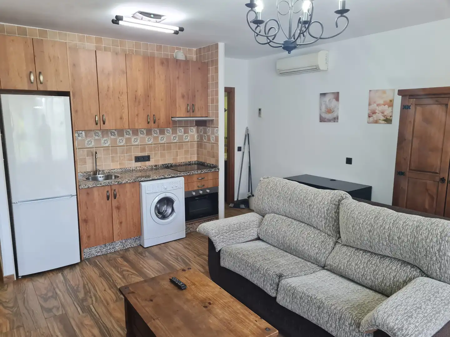 Sala de estar de Piso de alquiler en Málaga con Aire acondicionado, Amueblado y Horno