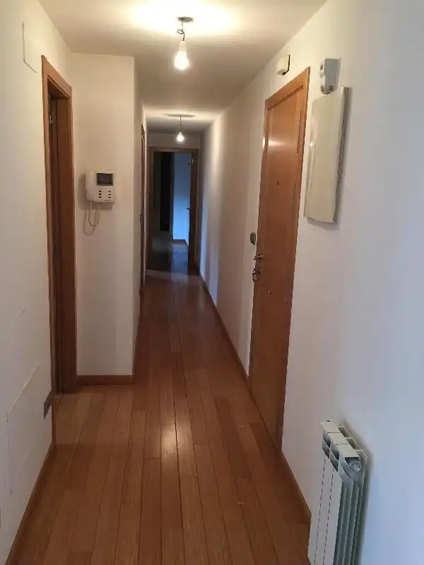 Wohnung zum Verkauf in Ponteareas mit Heizung, Parkett und Terrasse