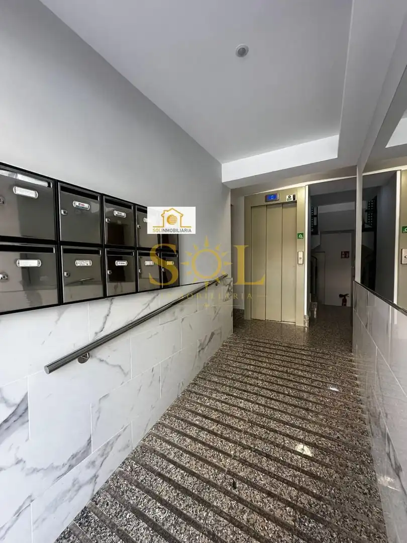 Pis en venda en León Capital  amb Calefacció, Parquet i Moblat