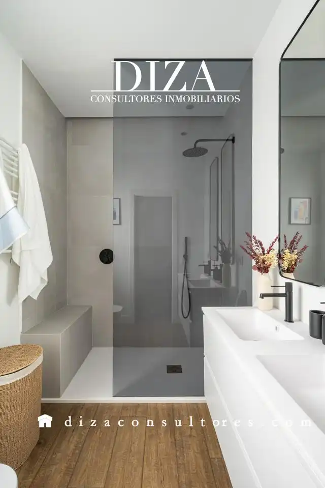 Baño de Ático de alquiler en Barrio de Salamanca
