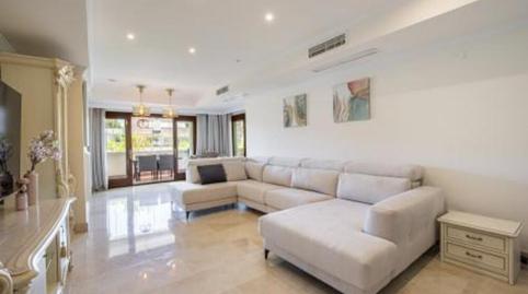Foto 3 de Apartament de lloguer a Lomas de Marbella Club, Marbella