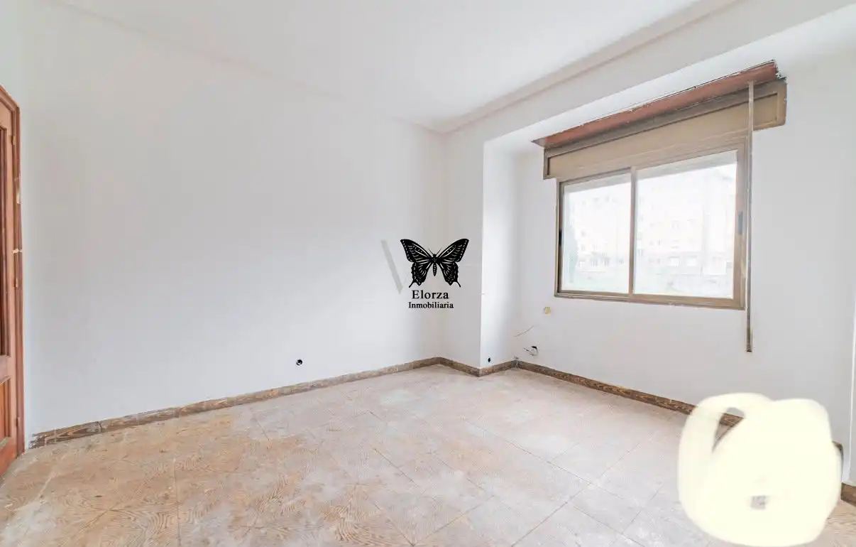 Piso en venta en Centro, imagen 2