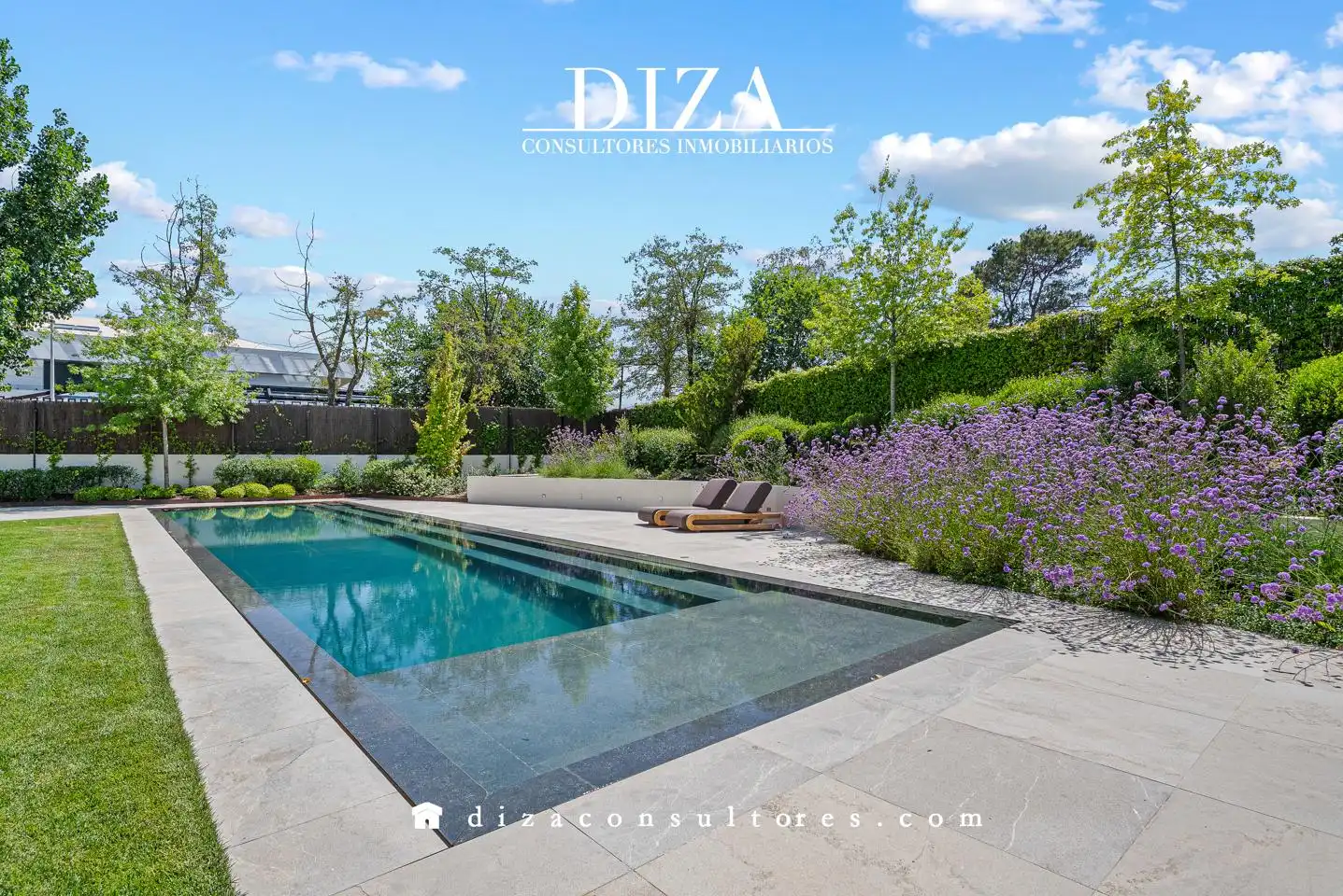 Piscina de Casa o chalet en venta en Pozuelo de Alarcón con Aire acondicionado, Calefacción y Jardín privado
