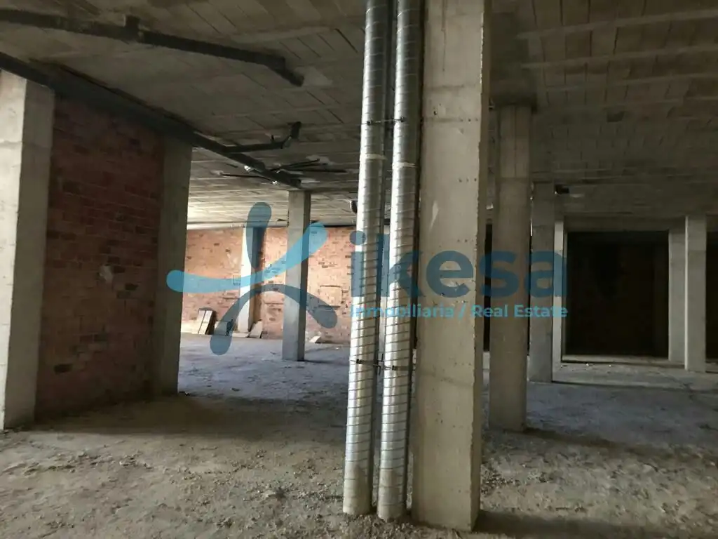 Local comercial en venda a Torredelcampo, imagen 11