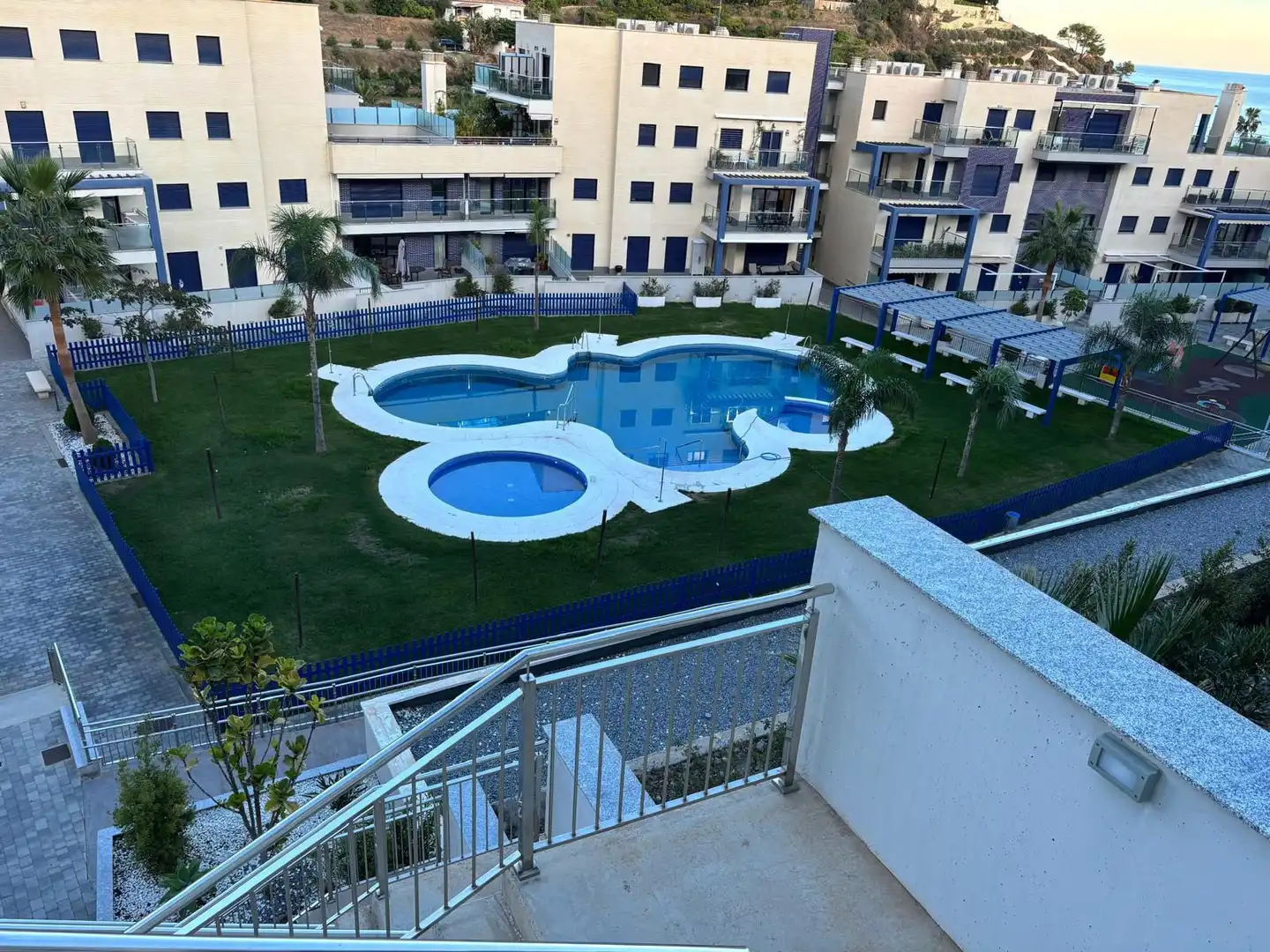 Swimming pool of Flat for rent in Almuñécar  with Air Conditioner, Heating and Terrace
